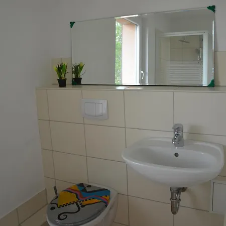 Quaduxenbarg Appartement Rüggow Buitenkant foto